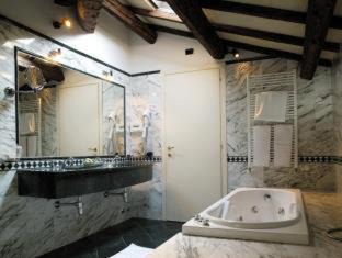 Old Town Hotel | Sina Brufani