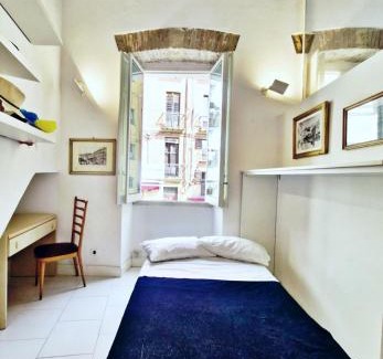 Cagliari Apartment | Sinclair , loft in center with original romantic fresco