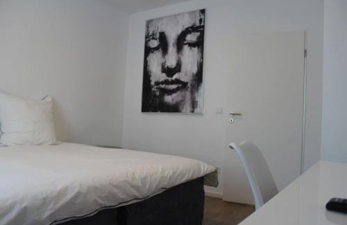 Siegburg Apartment | Singapore·CHILLINGHOUSE # 7, 3 Min.vom ICE,NETFLIX