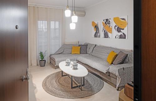 Kalamata Apartment | Singer Suite Kalamata , Close to Center & Easy Street Parking