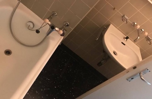 Bernex Apartment | single bed in a 20 m2 room shared by 2