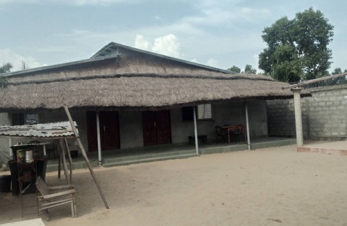Ouidah House | Single-family homes in condominiums
