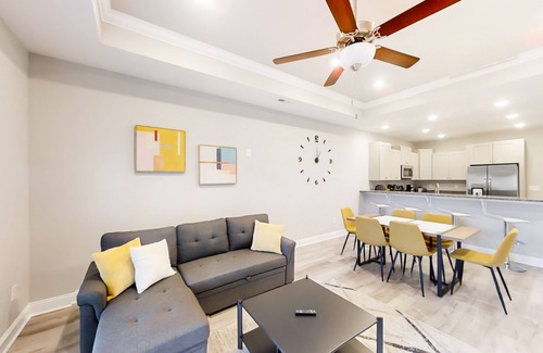 Myrtle Beach House | Single-level duplex near beach/golf with screened patio, AC & W/D - dog-friendly
