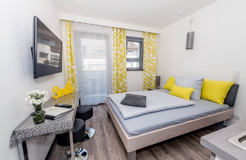 Bensheim Hotel | Single room apartment Business (small aparthotel, without breakfast)