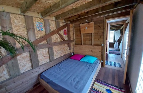Pointe de la verdure House | Single room in a quiet, central house, 5 minutes walk from the beach.