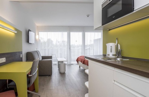 Itzling Bed & Breakfast | Single room, shower, WC - Eco Suite Hotel