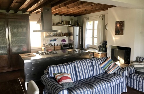 Castagneto Carducci Villa | Single villa with swimming pool on the Bolgheri wine route.