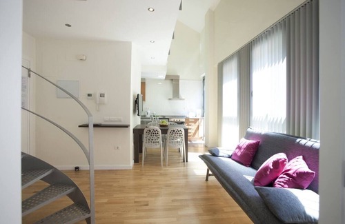 La Xerea Apartment | SingularStays Comedias III