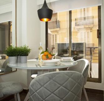 La Roqueta Apartment | SingularStays Xativa III