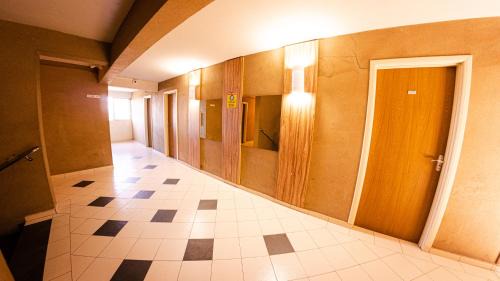Telemaco Borba Apartment | Sir Hotel