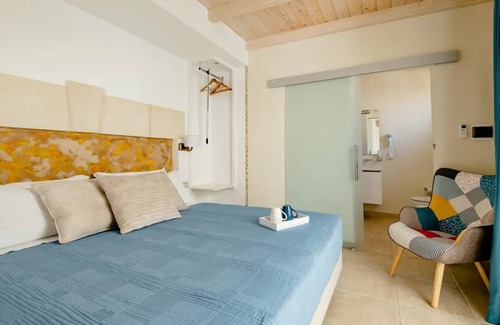 Tuglie Bed & Breakfast | Sirocco Suite with private terrace