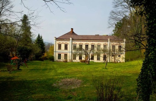 Reichenau an der Rax Apartment | Sisi-schloss Rudolfsvilla, Apt. Franz Joseph - 4 Gäste