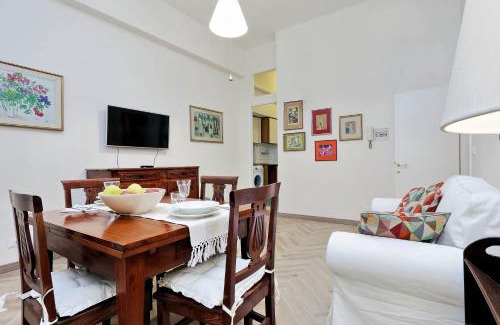 Rione III Colonna Apartment | Sistina 2