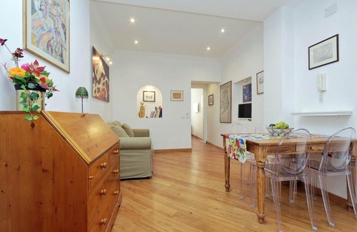 Rione III Colonna Apartment | Sistina
