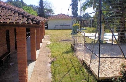 Ibiuna House | Site for events and leisure in Ibiúna. - 3 suites