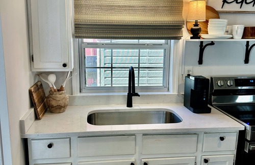 Myrtle Beach House | Site N40 Charmingly beautiful 2 bdrm newly remodeled bungalow Ocean Lakes!