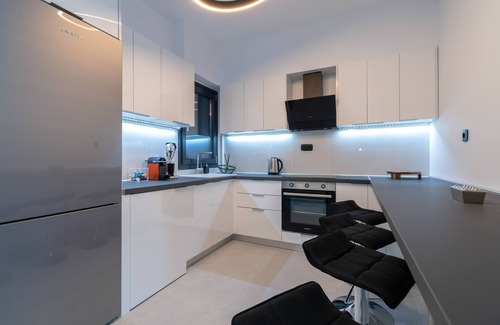 Neos Marmaras Apartment | SithoniaRS Luxury 1st Floor Apartment With SeaView