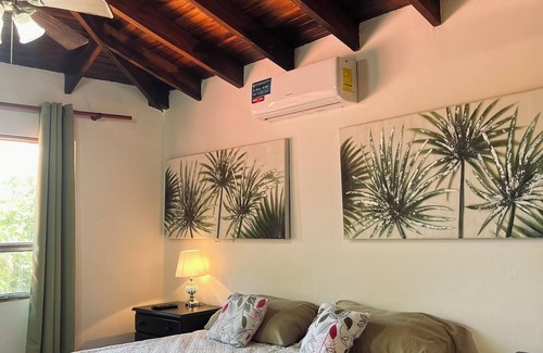 Playa Ocotal Hotel | Siwõ Art Guesthouse