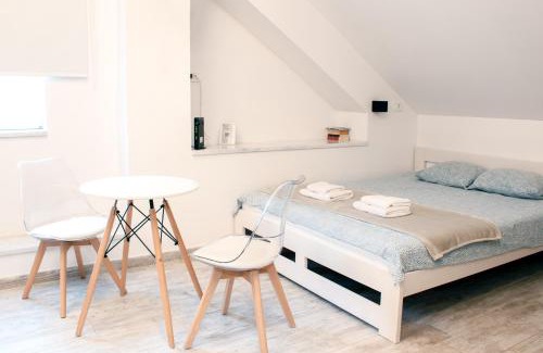 Zagreb Apartment | Six Lamps At Masaryk's