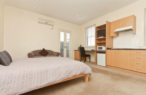 St Kilda Apartment | Sixty Two On Grey Serviced Apartments