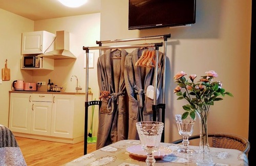 Selfoss House | Skálatjörn Guesthouse