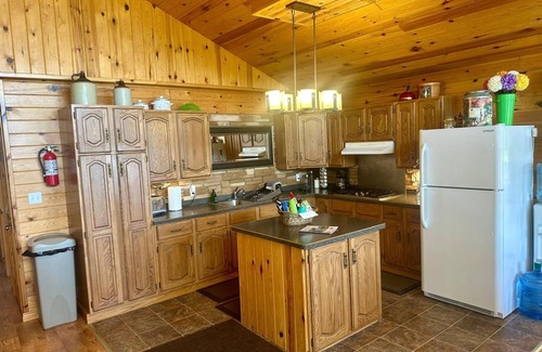 Northern Ontario Cottage | Skøgarmaör Meadow Cottage, Lake Of the Woods, Ward Island