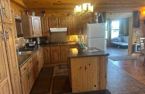 Northern Ontario Cottage | Skøgarmaör Meadow Cottage, Lake Of the Woods, Ward Island