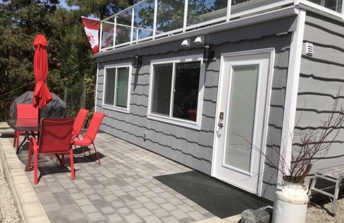 Okanagan-Similkameen Apartment | Skaha Sunset! Ironman Canada route, beautiful, quiet retreat close to the lake.
