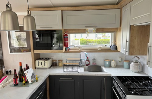 Skegness Cabin | Skegness -Butlins Site -3 Bed Caravan -PetFriendly