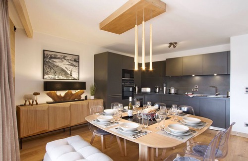 Bergers Condo | Ski aux pieds ! Beau T4 + cabine | Vue imprenable