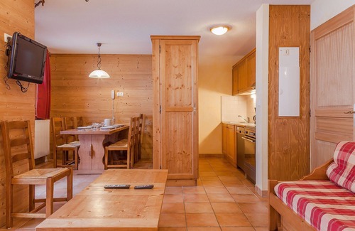 Lanslevillard Condo | Ski aux pieds | Piscine | Sauna et hamman