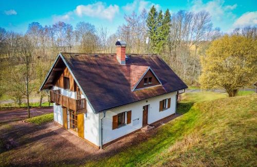Rudnik u Vrchlabi House | Ski Chalet Escape in Javorník