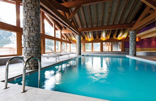 Pralognan-la-Vanoise Apartment | Ski-in/ski-out & foot of the slopes, fitness, swimming pool, terrace, balcony, tv, ski locker, 31m²