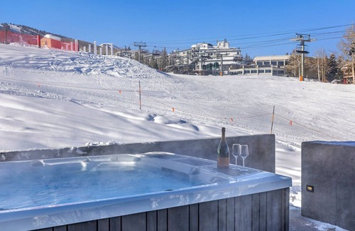 Snowmass Village House | Ski-in/out 4BR at The Havens, Snowmass Village. Luxe design, hot tub, fire pit.