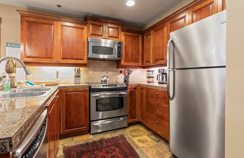 Salt Lake Mountain Resorts Condo | Ski-in/out condo w/access to Club Solitude - pools, hot tubs, & more