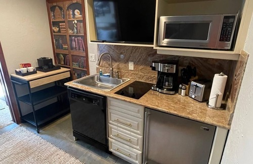 Park City Villa | Ski In/Out Harry Potter Villa w/Ski Run Views & Private Steam Shower!