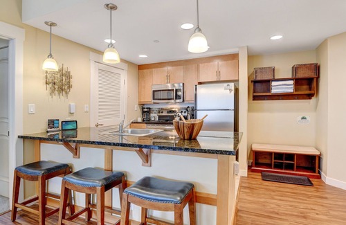 Winter Park House | Ski In Out Luxury Condo 3425 I Huge Hot Tub I Views I Best Price I FREE Adventures Daily