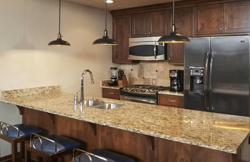 Park City Cabin | Ski-in/out luxury, Hilton Sunrise Lodge, Park City - Sleeps up to 6, 2BR/3BA