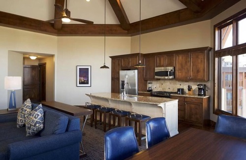 Park City Cabin | Ski-in/out luxury, Hilton Sunrise Lodge, Park City - Sleeps up to 6, 2BR/3BA