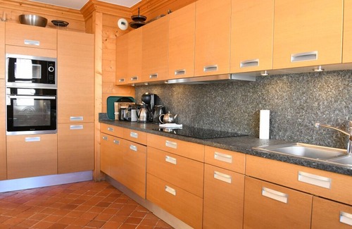 Val-d'Isere Ski Chalet | Ski-in/ski-out access, space, peace and comfort 14 berths