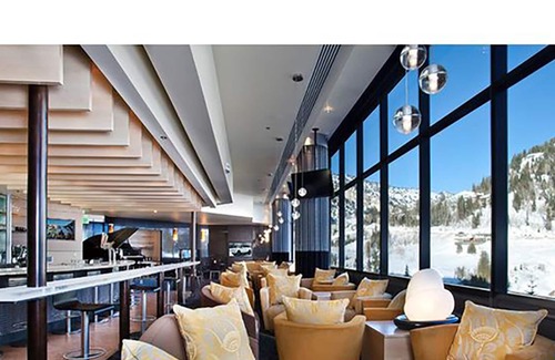 Salt Lake Mountain Resorts Resort | SKI-IN/SKI-OUT CLIFF CLUB + AMENITIES, 2-BEDROOM HOT TUB SUITE