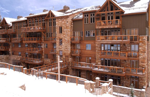 River Run Condo | Ski-In/Ski-Out Condo Pool, Hot Tub, BBQ + Fire Pit