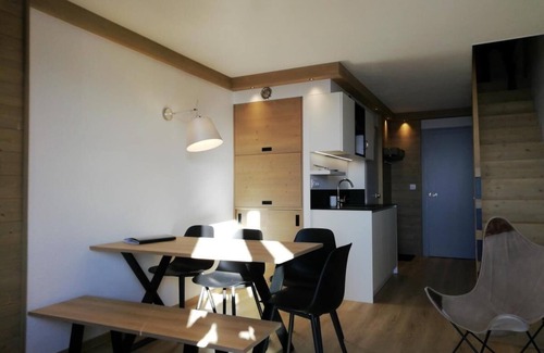 Arc-1800 Apartment | Ski-in/ski-out & foot of the slopes, 4th floor, view valley, balcony, tv, ski locker, 57m², Les Arcs
