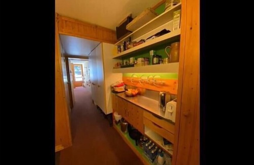 Arc-1800 Apartment | Ski-in/ski-out & foot of the slopes, 11st floor, view ski slopes, balcony, tv, 52m², Les Arcs