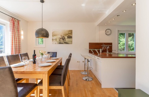 Bad Gastein Apartment | Ski-in/Ski-Out in prime location in attractive Badgastein.