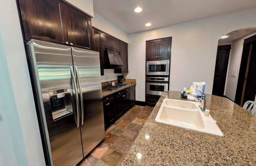 River Run Condo | Ski in/Ski-out, Private Balcony, Walk to Dining