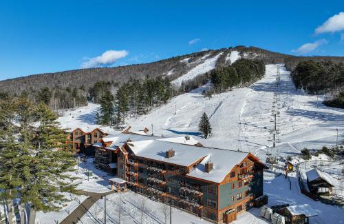 North Conway Apartment | Ski-InandSki-Out Cranmore Mountain Resort Condo!