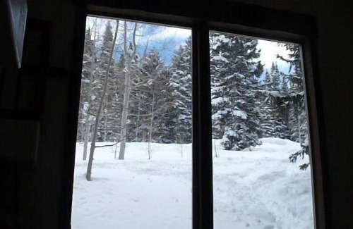 Salt Lake Mountain Resorts Cabin | Ski to Cabin from Brighton Ski Resort