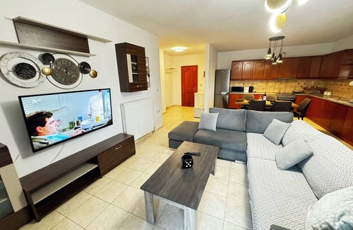 Skiathos Town Apartment | Skiathos Center Stylish 2 Bd w Balcony