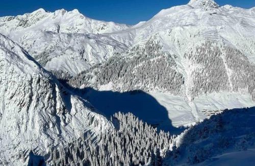 Zuers Apartment | Skilounge Zürs direkt beim Skilift